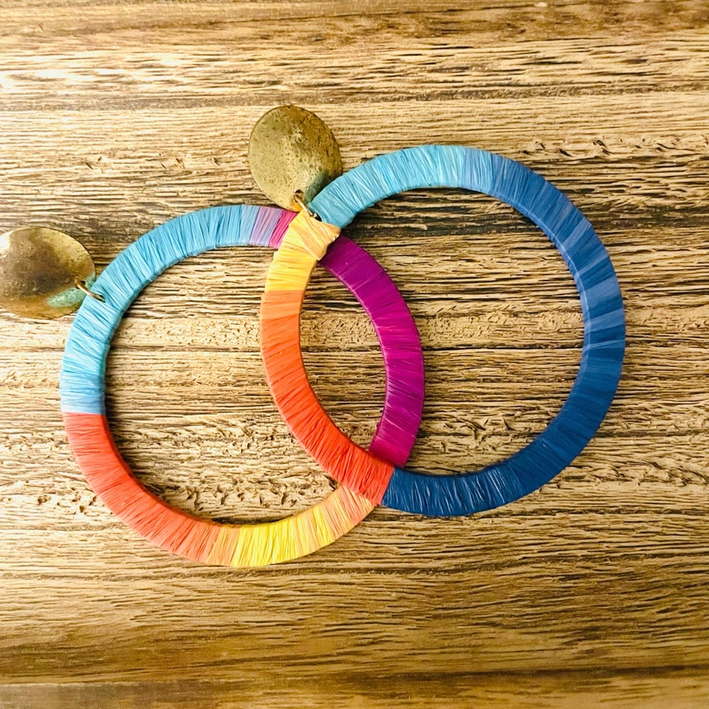 Colorful hoop earrings - Picture 1 of 6